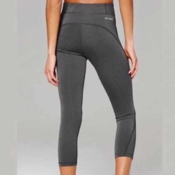 Ivy Park Gray Cropped Leggings - Picture 1 of 7